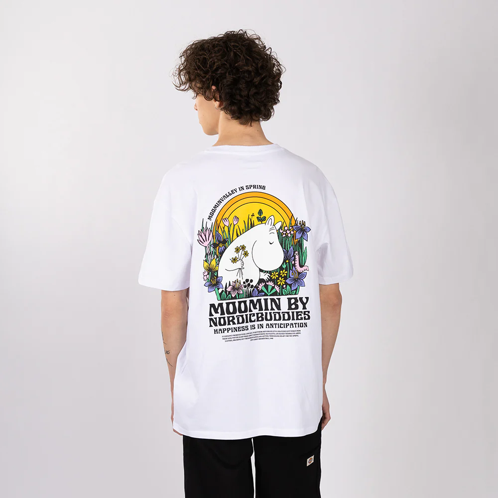Moomimtroll Picking Flowers T-shirt White