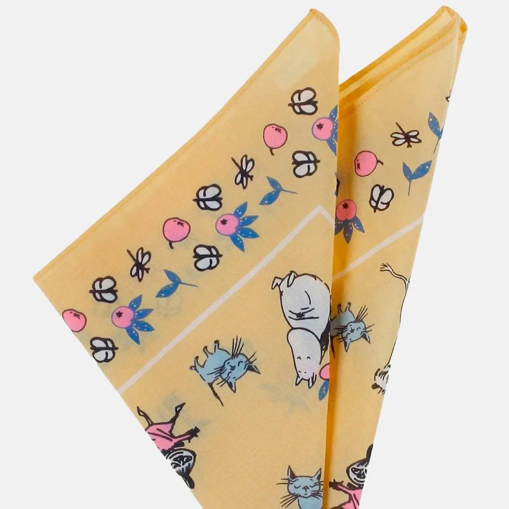 Moomin Apple Garden Handkerchief Yellow
