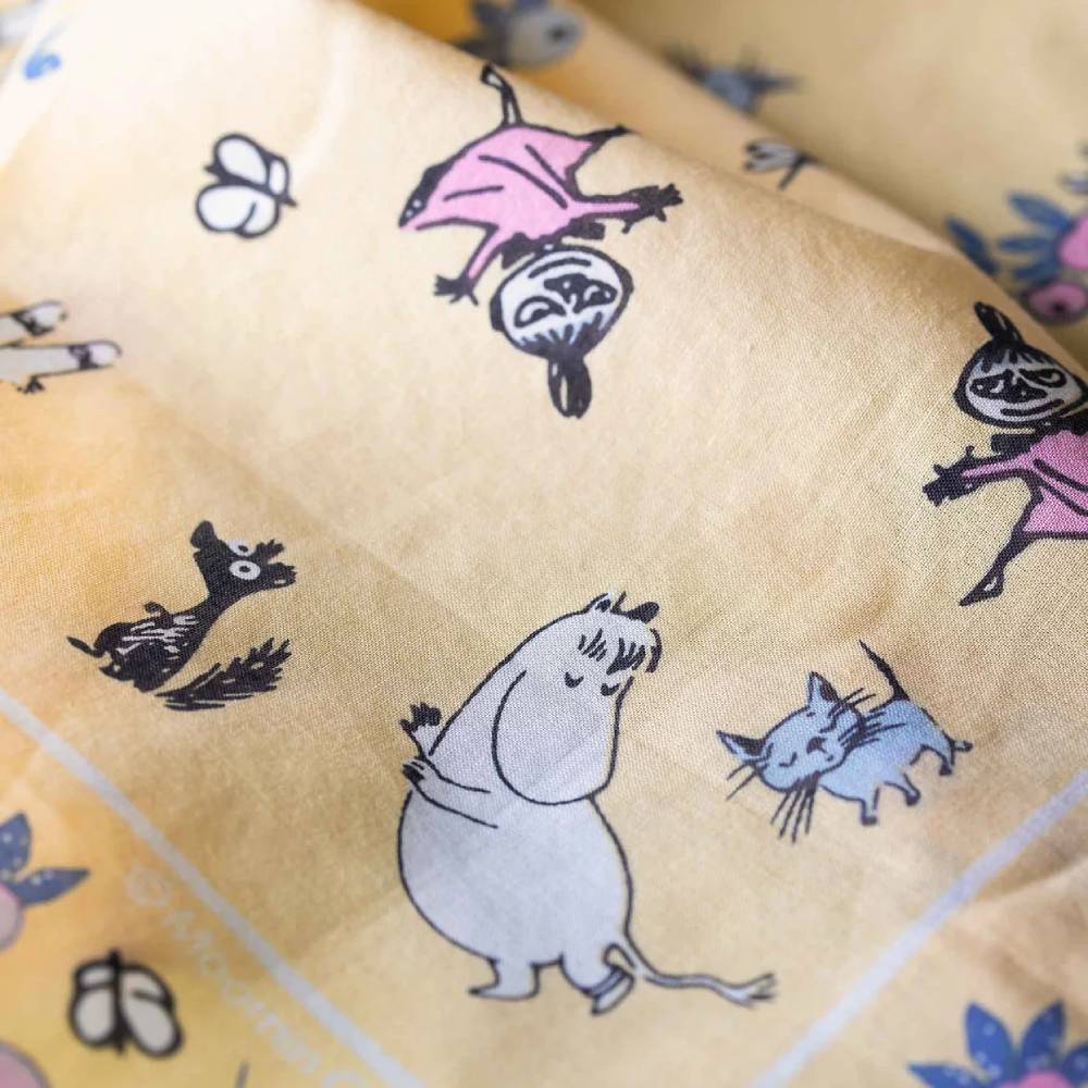 Moomin Apple Garden Handkerchief Yellow - Image 3