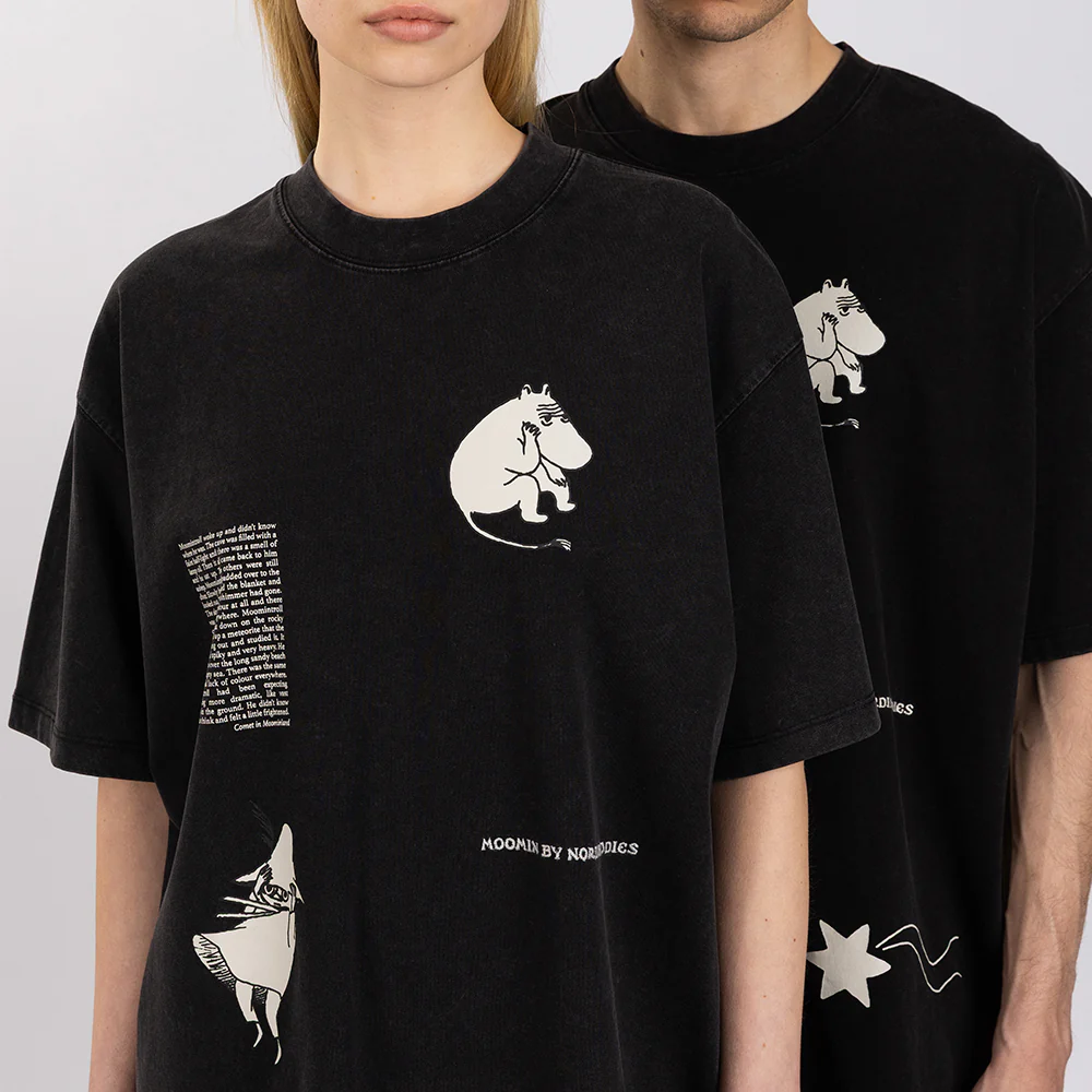 Moomin Comet T-shirt Unisex Black - Image 11