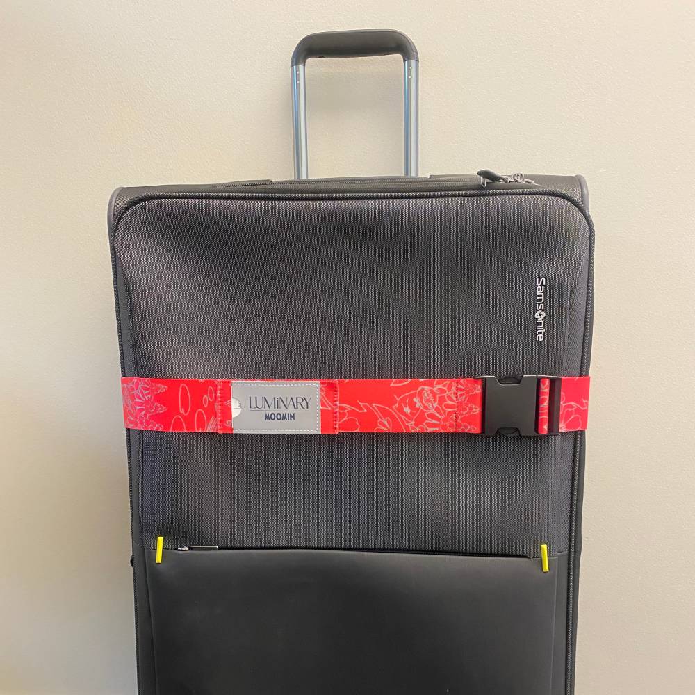 Moomin Fishing Reflecting Luggage Strap Red - Image 4