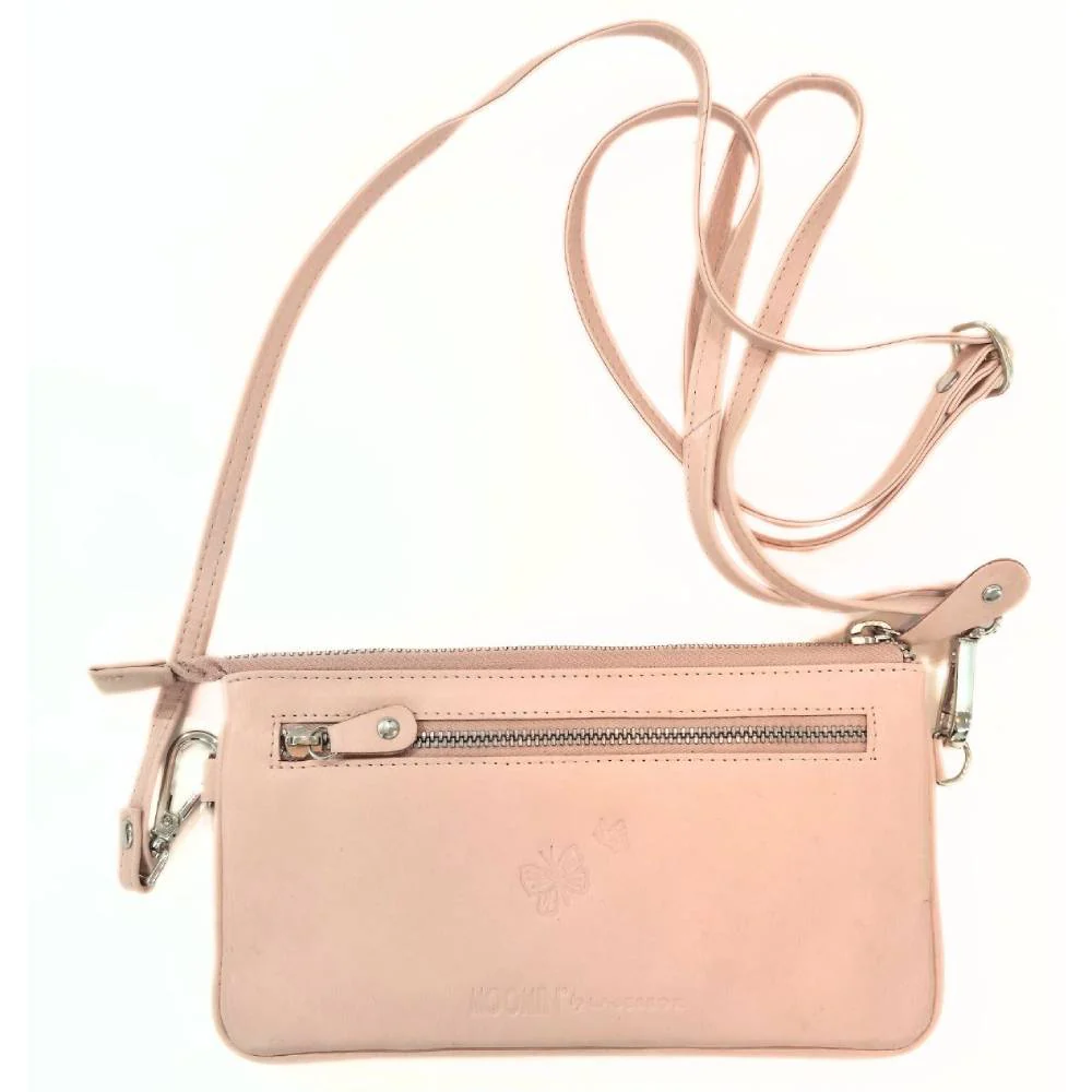 Moomin Hug Leather Purse Rosa - Image 3