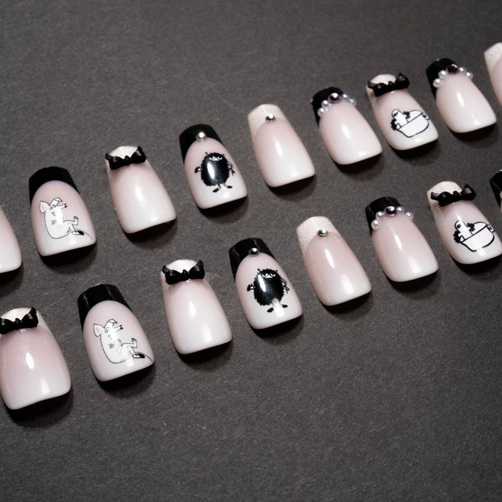 Moomin PinkNoir Press-on Nails Pink - Image 12