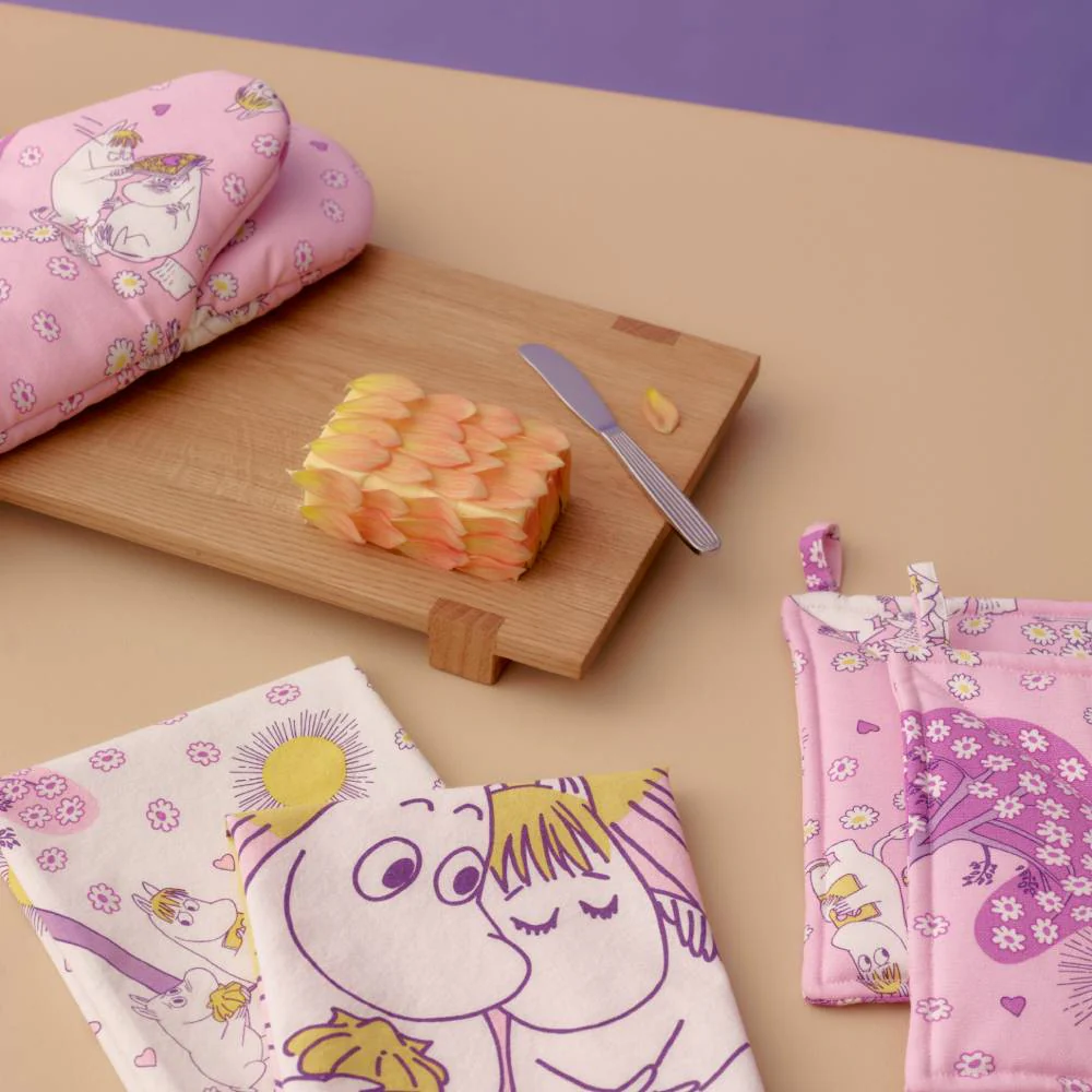 Moomin Sweethearts Oven Mitt - Image 3