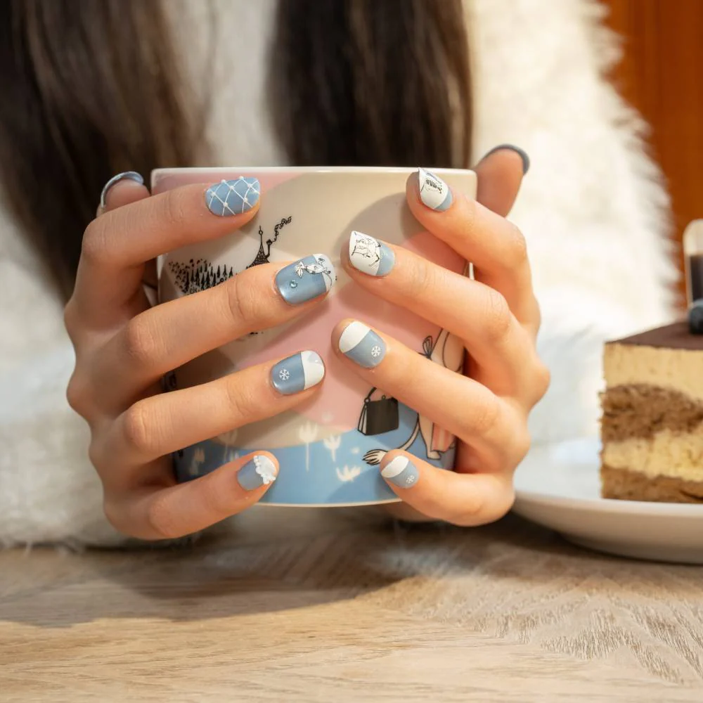 Moomin Winter Tale Press-on Nails Blue