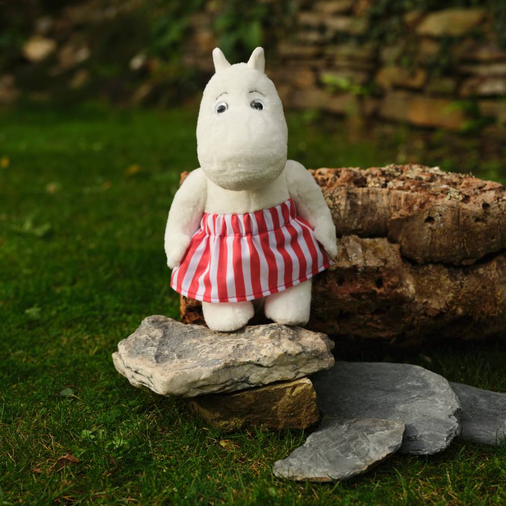 Moominmamma Plush Toy 30cm - Image 6