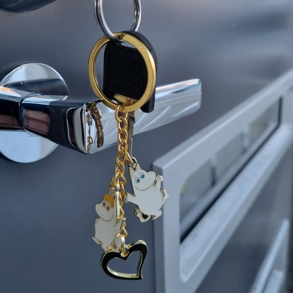 Moomintroll & Snorkmaiden Heart Metal Keyring