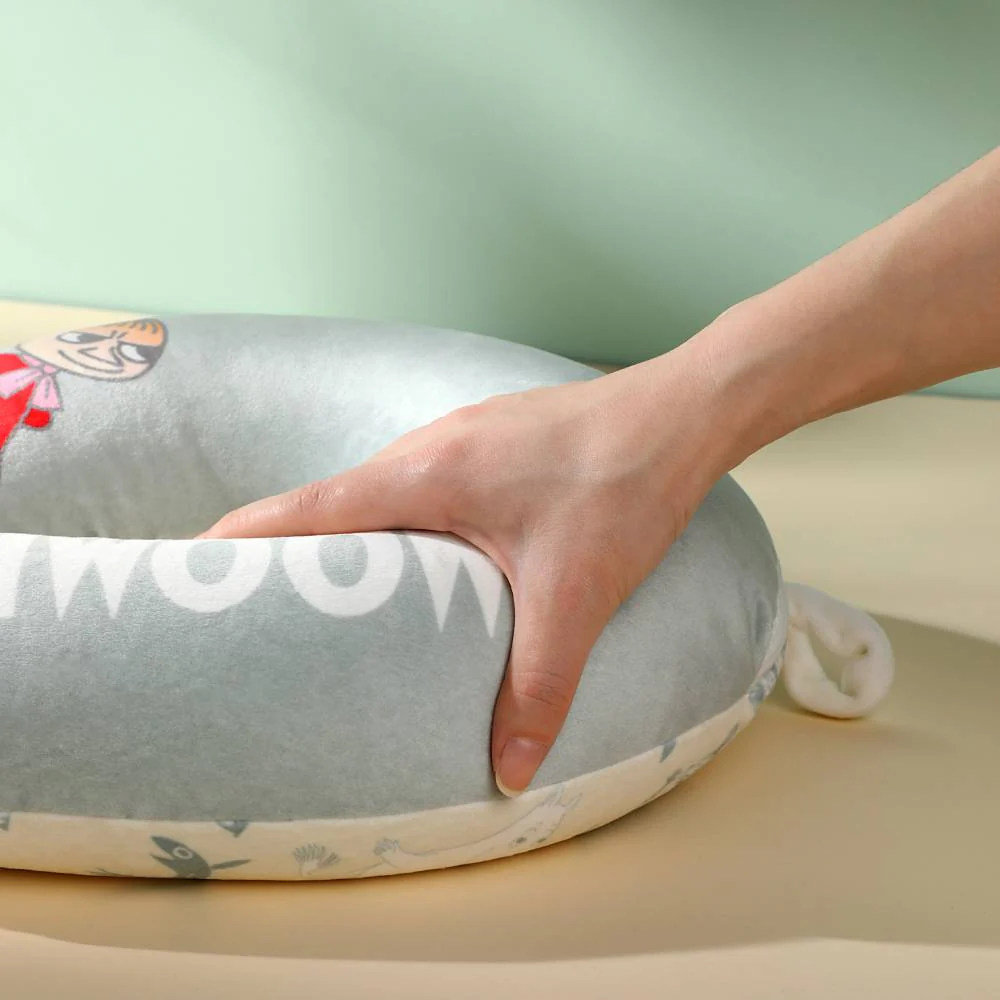 Moomintroll Travel Pillow Grey - Image 4